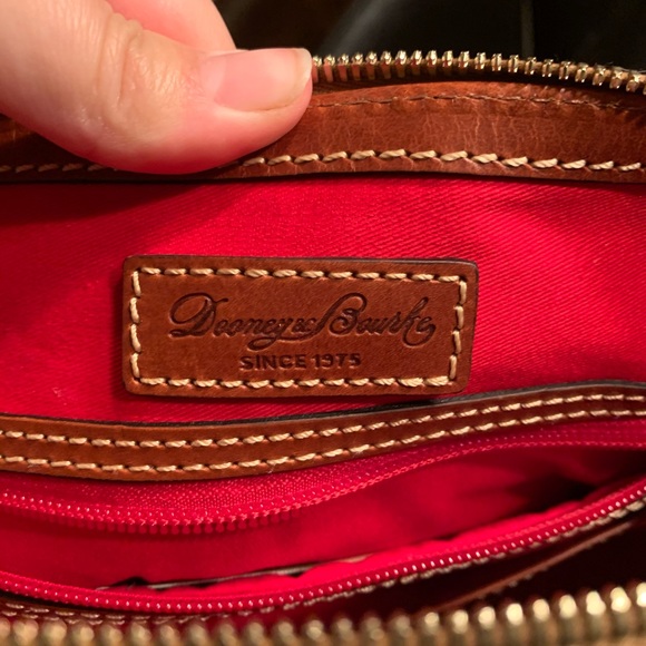 BRAND NEW Dooney and Bourke Zip Zip Satchel Purse - Picture 4 of 6